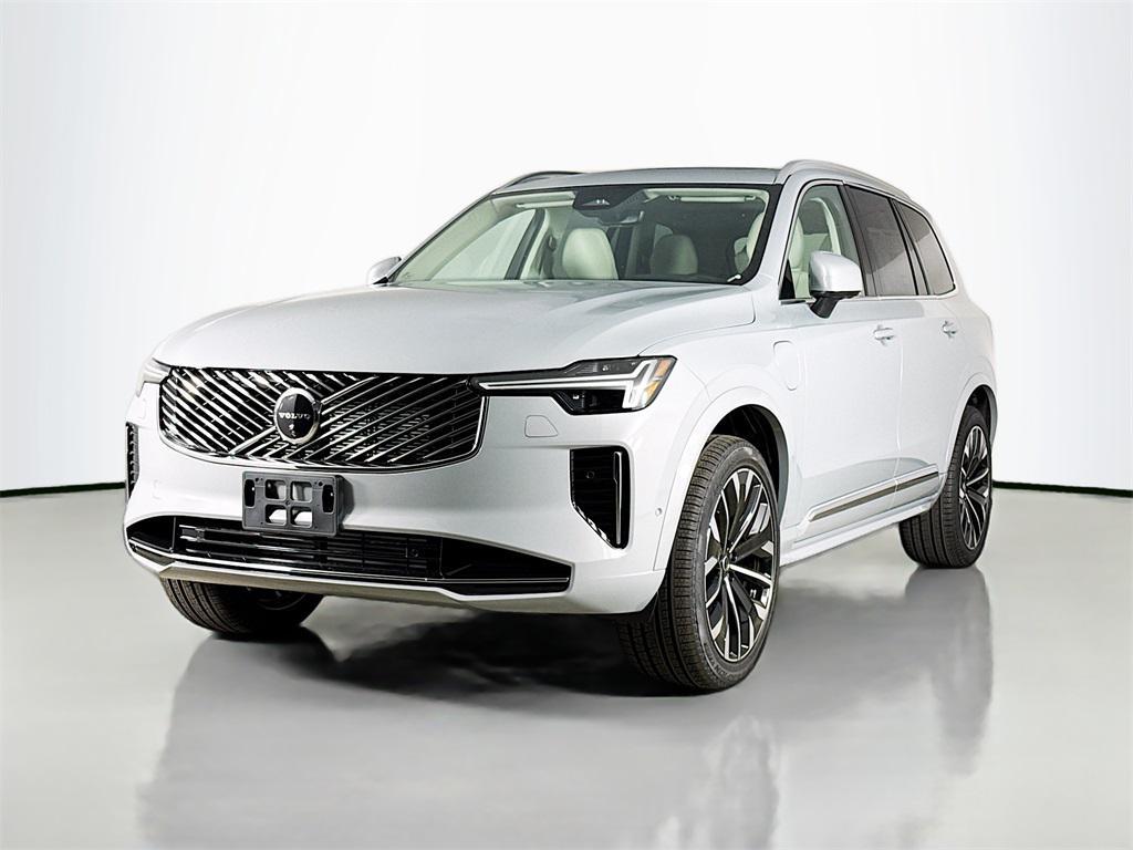 new 2026 Volvo XC90 Plug-In Hybrid car, priced at $85,625