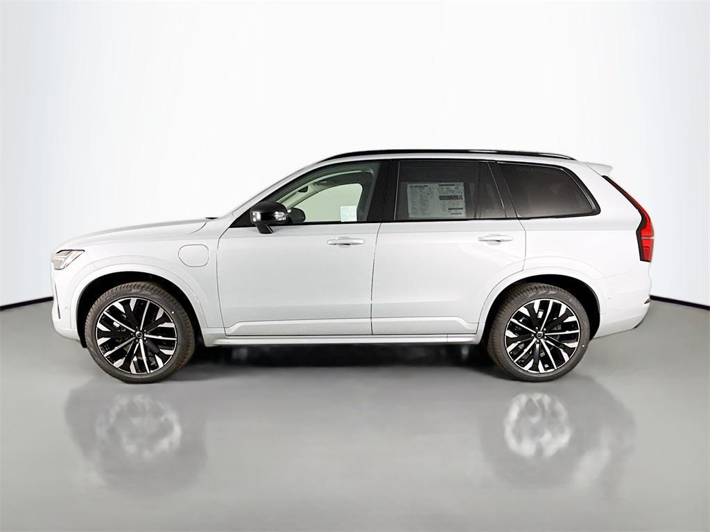 new 2026 Volvo XC90 Plug-In Hybrid car, priced at $87,385