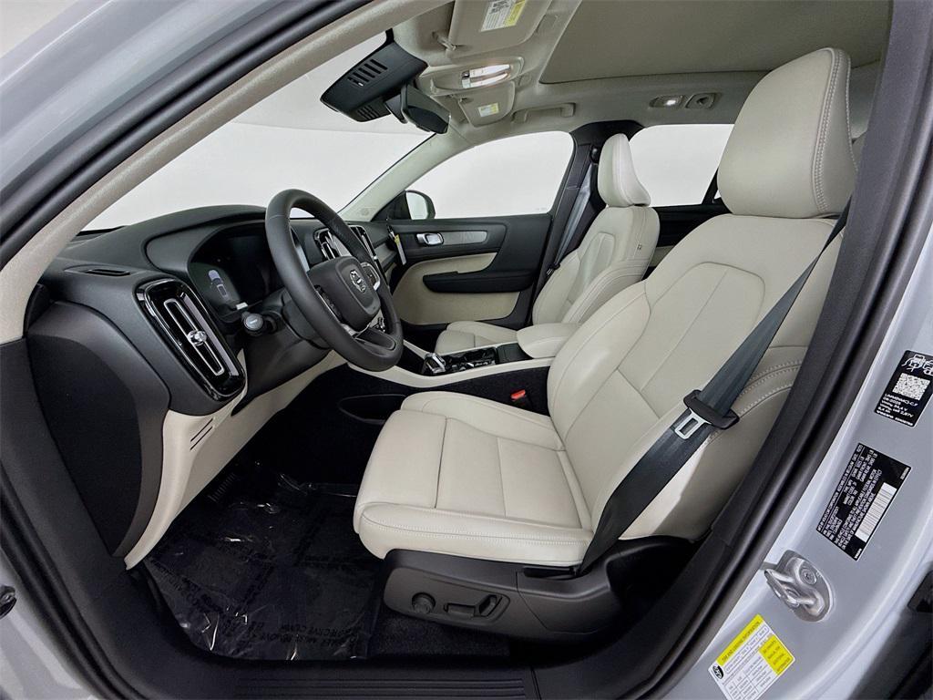 new 2026 Volvo XC40 car, priced at $50,150
