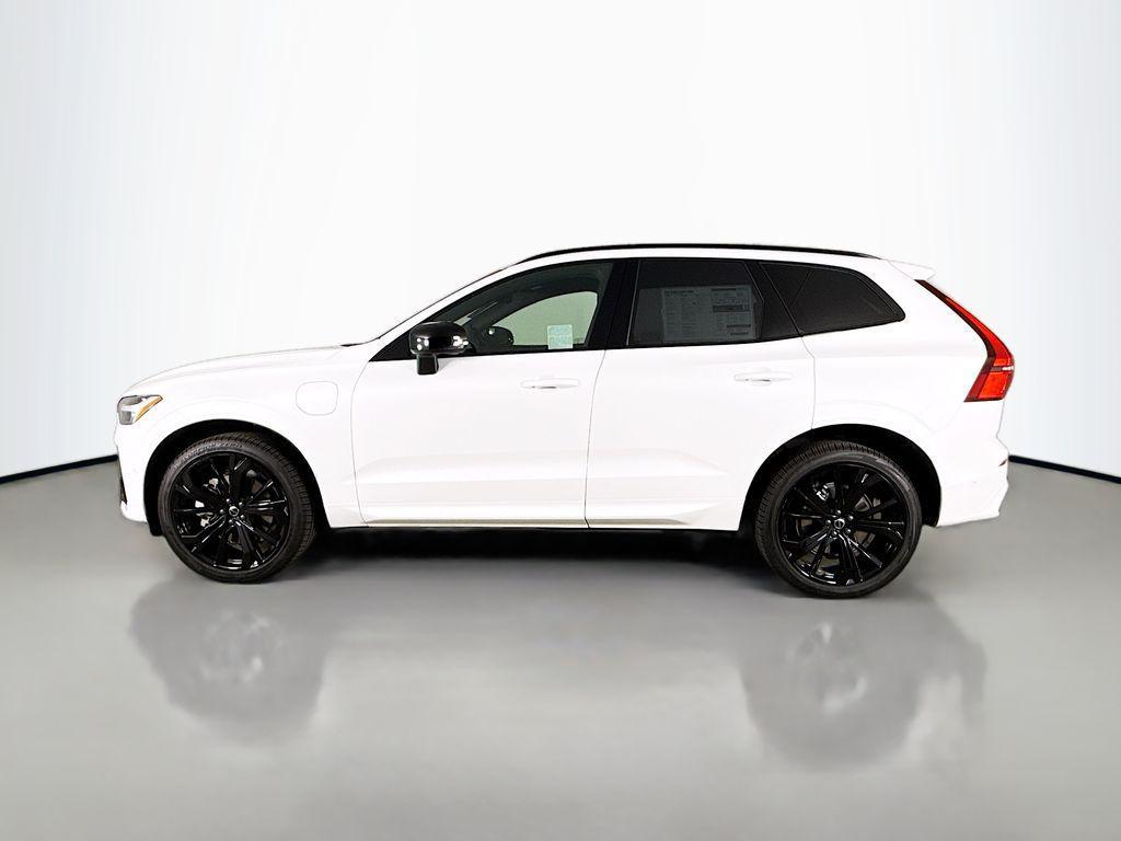new 2026 Volvo XC60 Plug-In Hybrid car, priced at $75,565