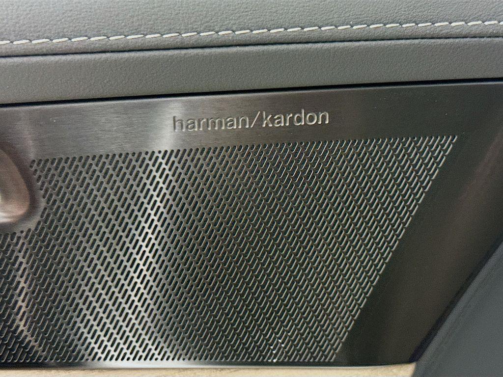 new 2026 Volvo XC90 Plug-In Hybrid car, priced at $81,875