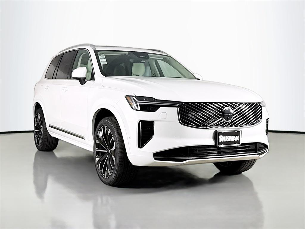 new 2026 Volvo XC90 Plug-In Hybrid car, priced at $85,625