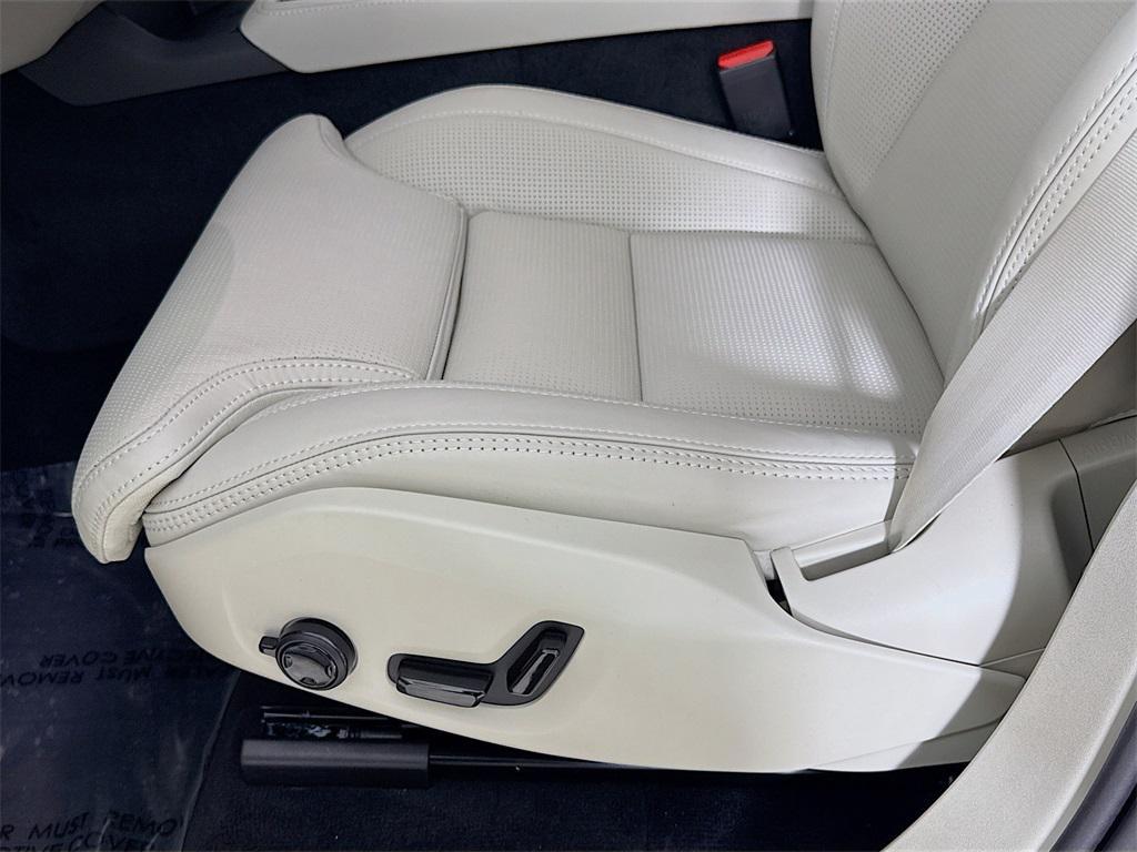 new 2026 Volvo XC90 Plug-In Hybrid car, priced at $85,625