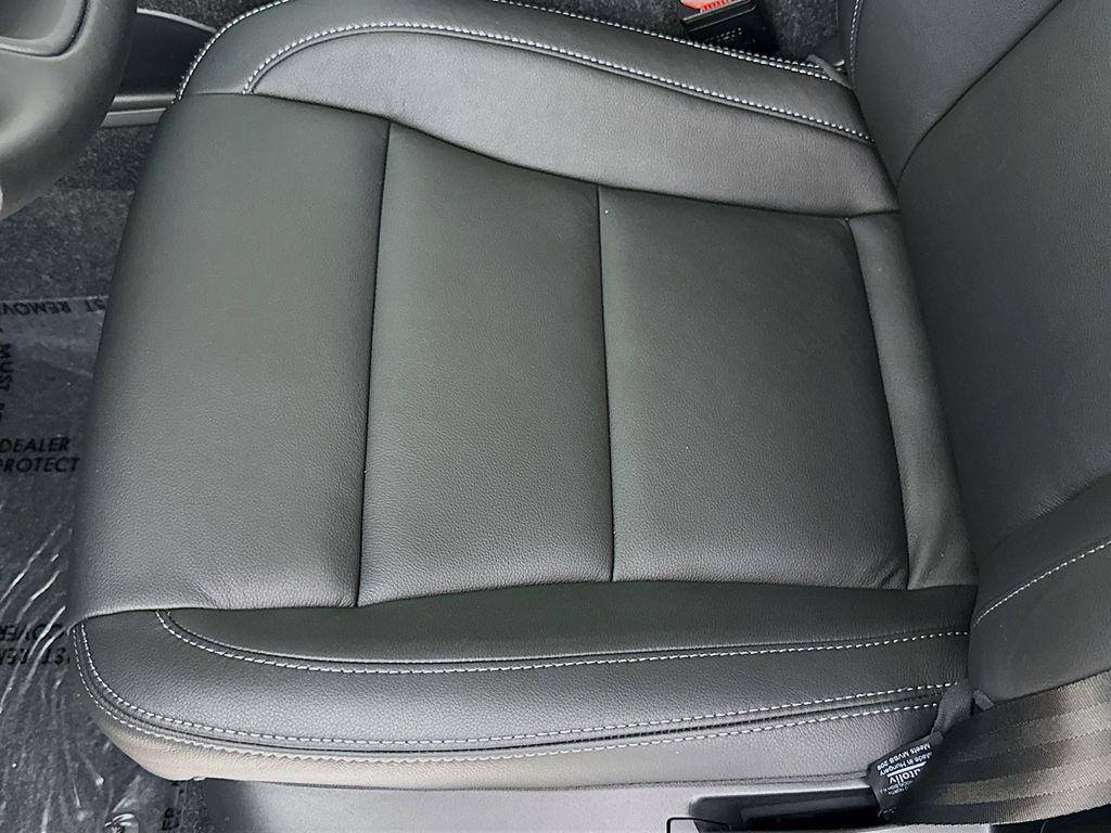 new 2026 Volvo XC40 car, priced at $46,095