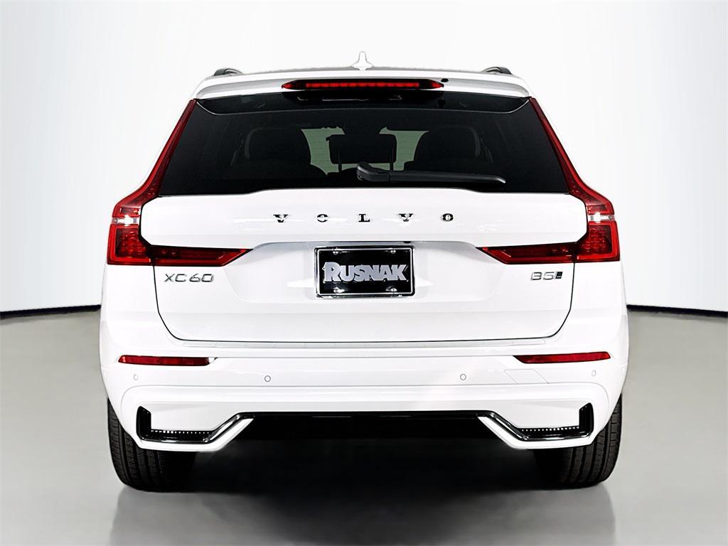 new 2026 Volvo XC60 car, priced at $58,105