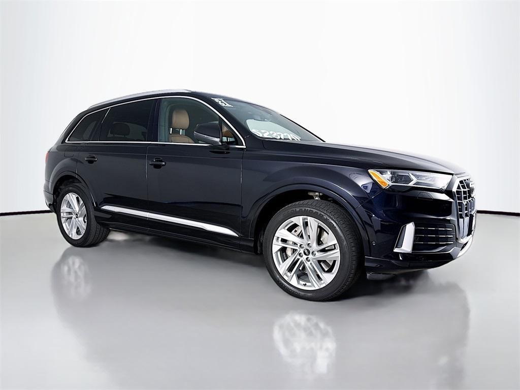 used 2021 Audi Q7 car, priced at $23,770
