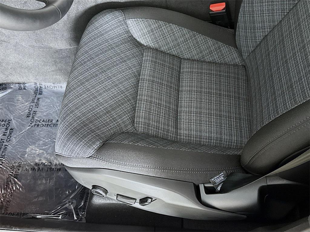 used 2025 Volvo XC60 car, priced at $43,995