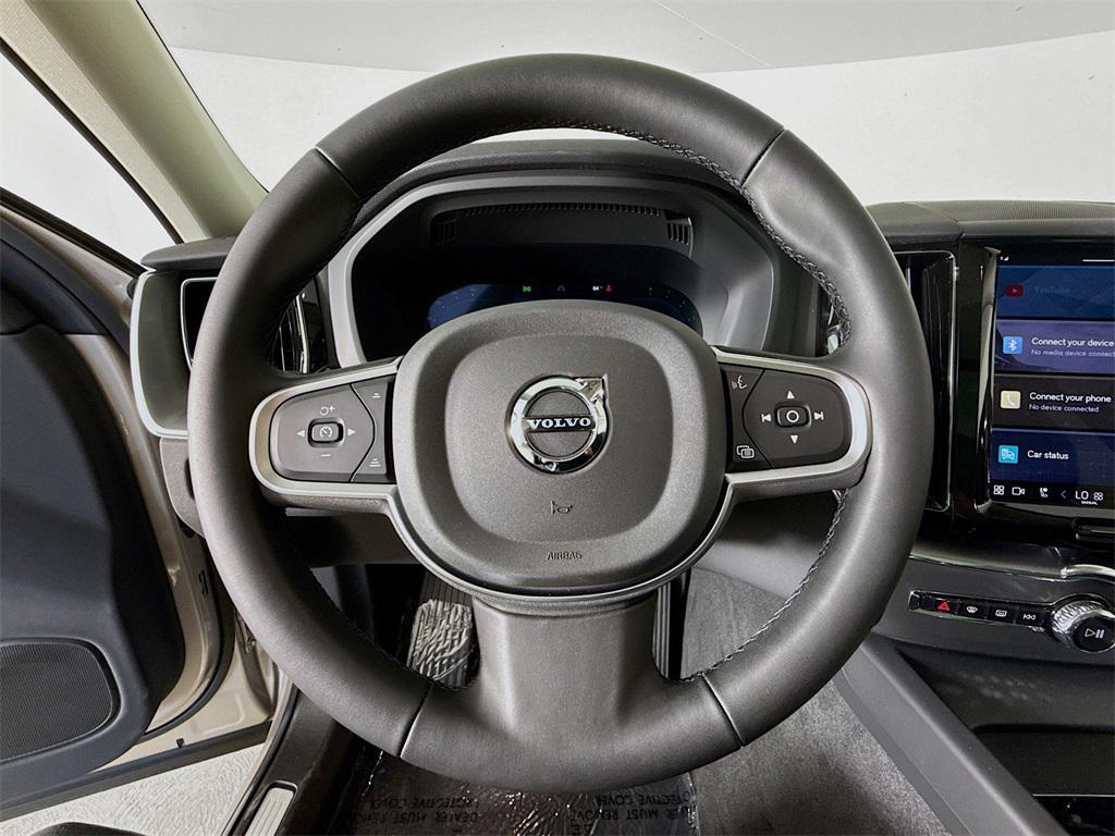 used 2025 Volvo XC60 car, priced at $43,995