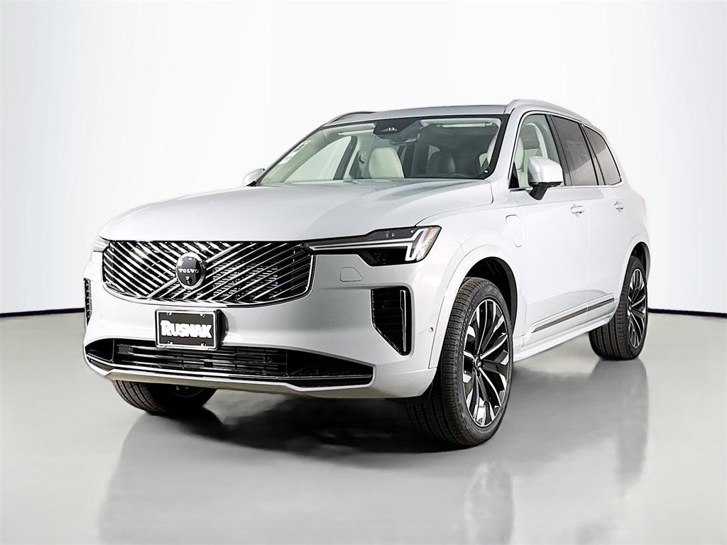 new 2026 Volvo XC90 Plug-In Hybrid car, priced at $85,625