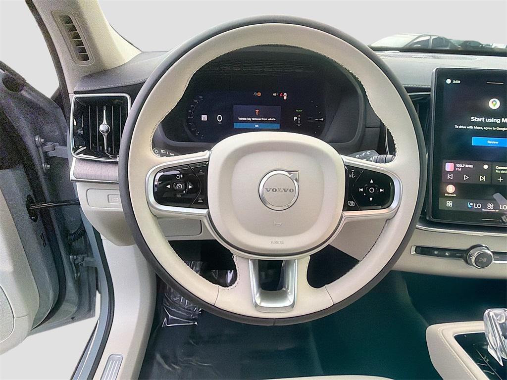 new 2026 Volvo XC90 Plug-In Hybrid car, priced at $85,625