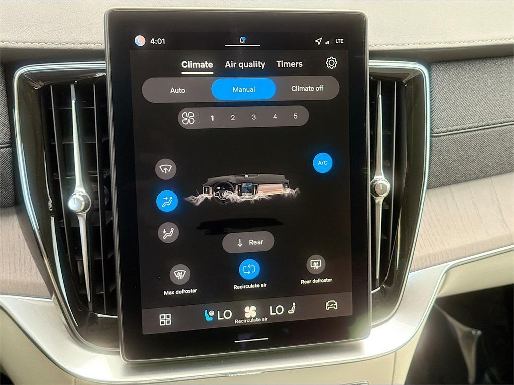 new 2026 Volvo XC90 Plug-In Hybrid car, priced at $85,625