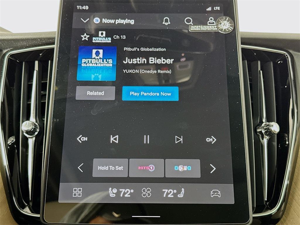 new 2026 Volvo XC60 car, priced at $58,105