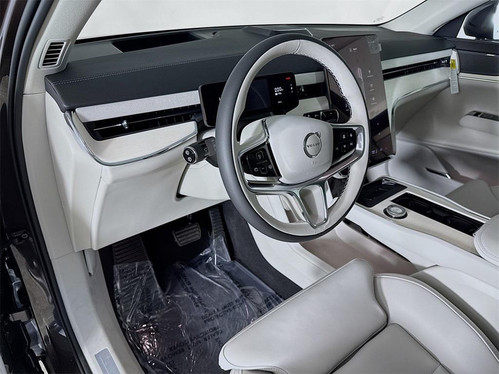 new 2025 Volvo EX90 car, priced at $94,445