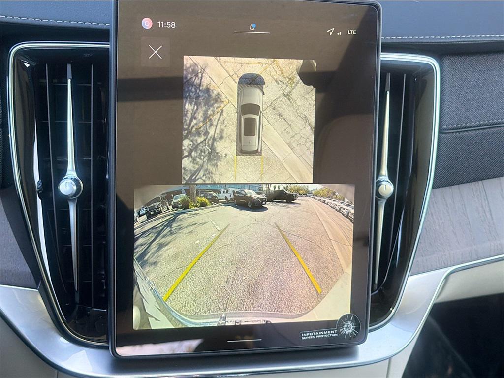 new 2026 Volvo XC90 Plug-In Hybrid car, priced at $85,745