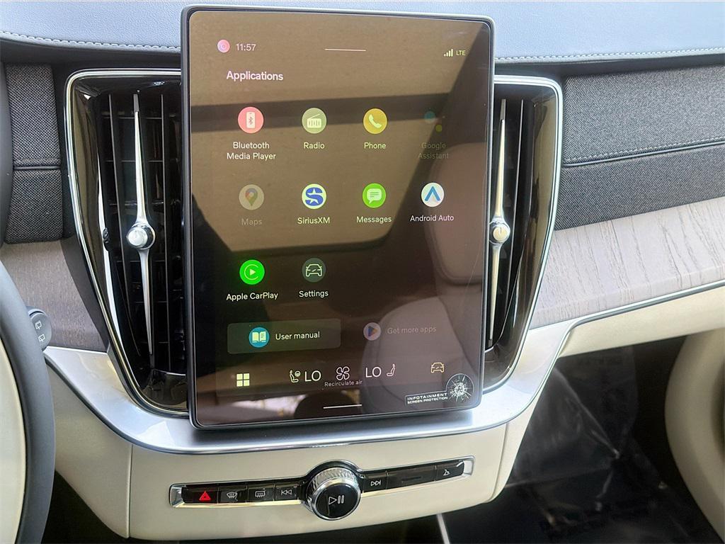 new 2026 Volvo XC90 Plug-In Hybrid car, priced at $85,745