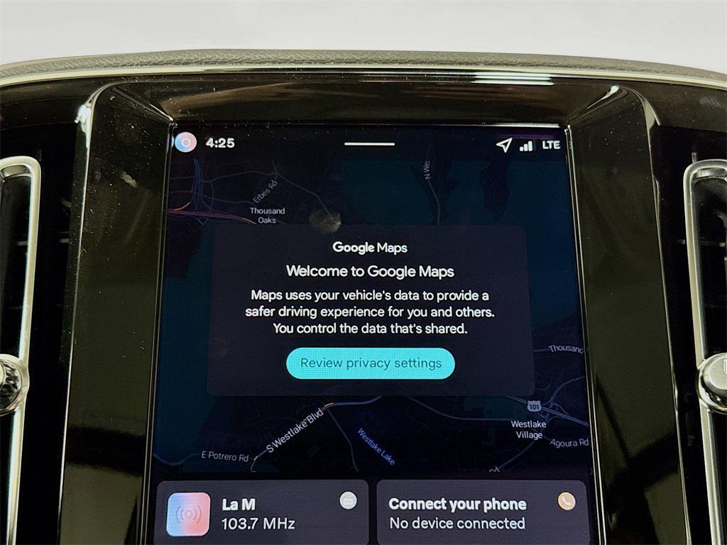 new 2026 Volvo XC40 car, priced at $51,975