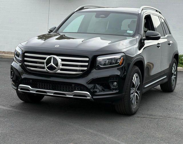 new 2026 Mercedes-Benz GLB 250 car, priced at $47,010