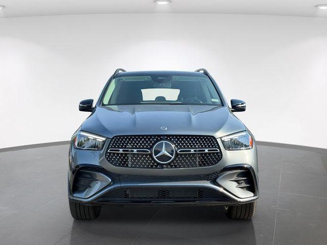 new 2026 Mercedes-Benz GLE 450 car, priced at $79,194