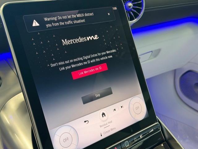 new 2026 Mercedes-Benz Maybach SL 680 Monogram Series car, priced at $232,585