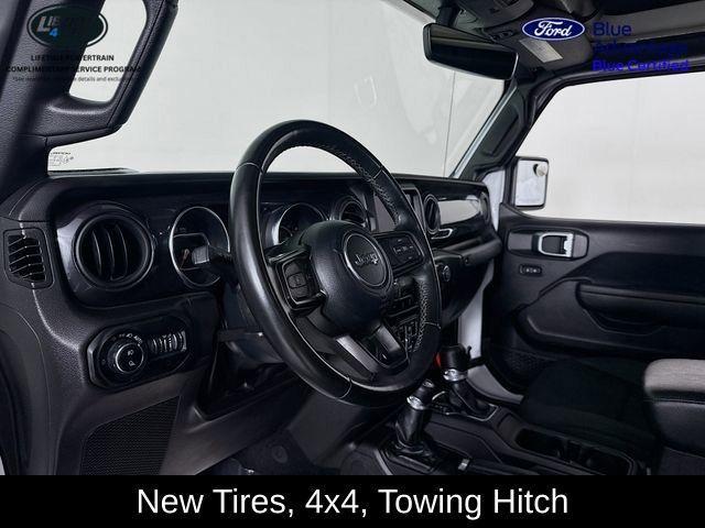 used 2022 Jeep Gladiator car, priced at $27,798