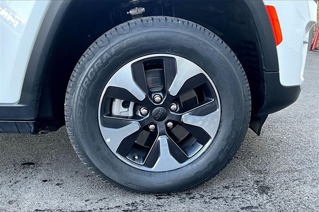 used 2024 Jeep Grand Cherokee 4xe car, priced at $24,781