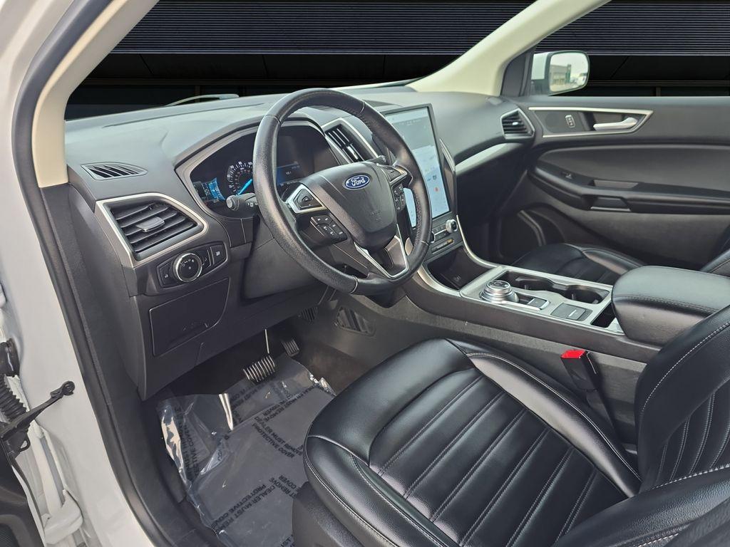 used 2024 Ford Edge car, priced at $22,303