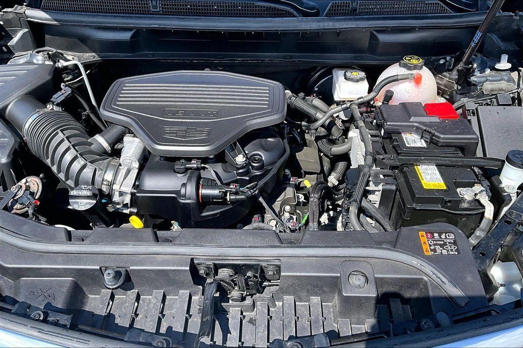 used 2023 Cadillac XT5 car, priced at $37,800