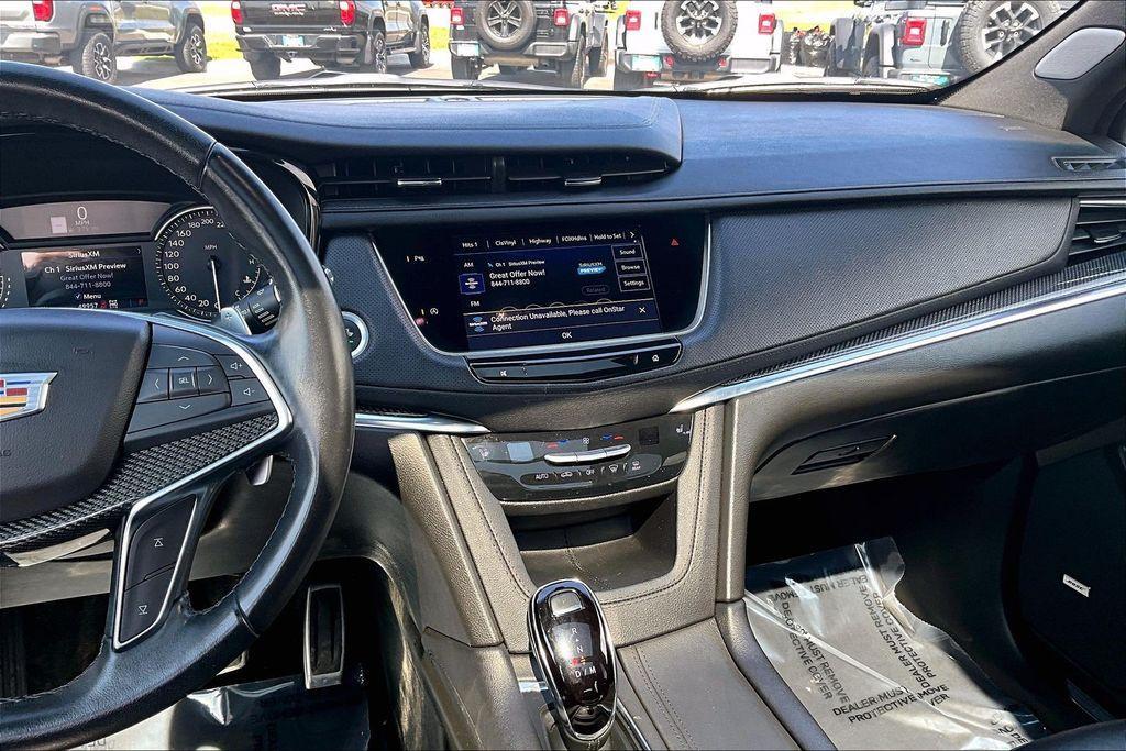 used 2023 Cadillac XT5 car, priced at $37,800