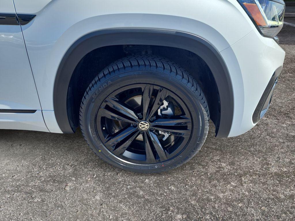 used 2023 Volkswagen Atlas car, priced at $36,096