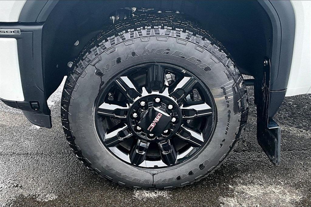 used 2025 GMC Sierra 3500 car, priced at $77,981