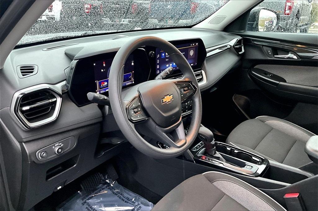 used 2025 Chevrolet TrailBlazer car, priced at $22,481