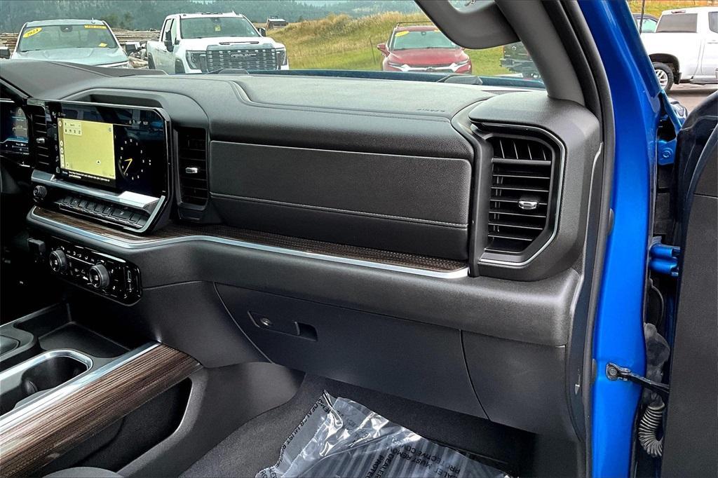 used 2022 Chevrolet Silverado 1500 car, priced at $38,981