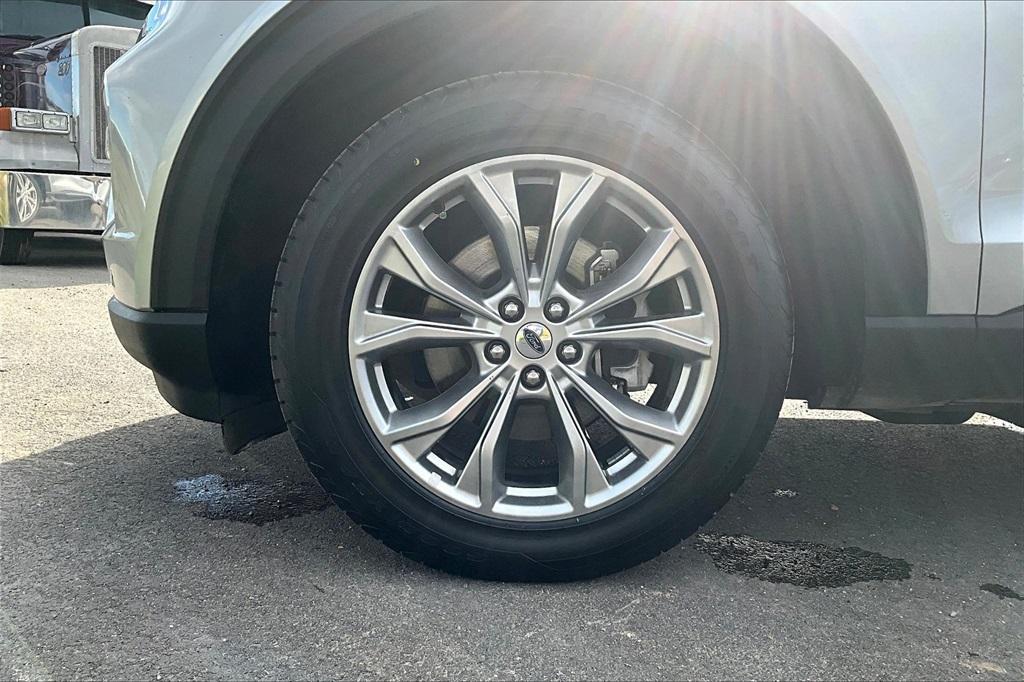 used 2024 Ford Explorer car, priced at $29,481