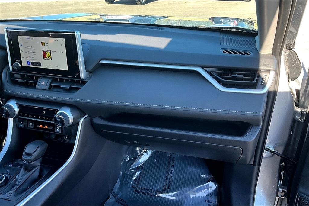 2025 Silver Sky Metallic Toyota RAV4 Hybrid