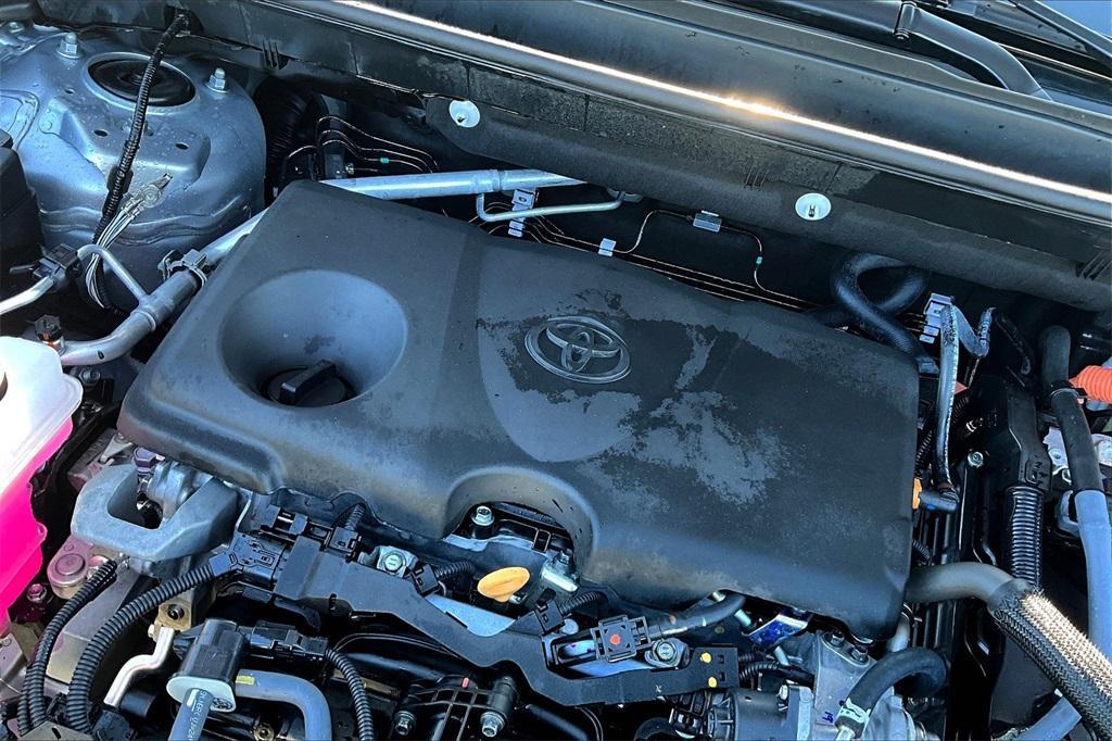2025 Silver Sky Metallic Toyota RAV4 Hybrid