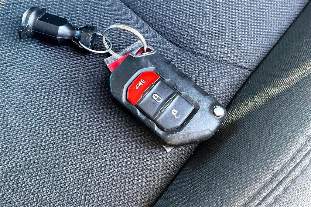 used 2023 Jeep Gladiator car, priced at $33,348