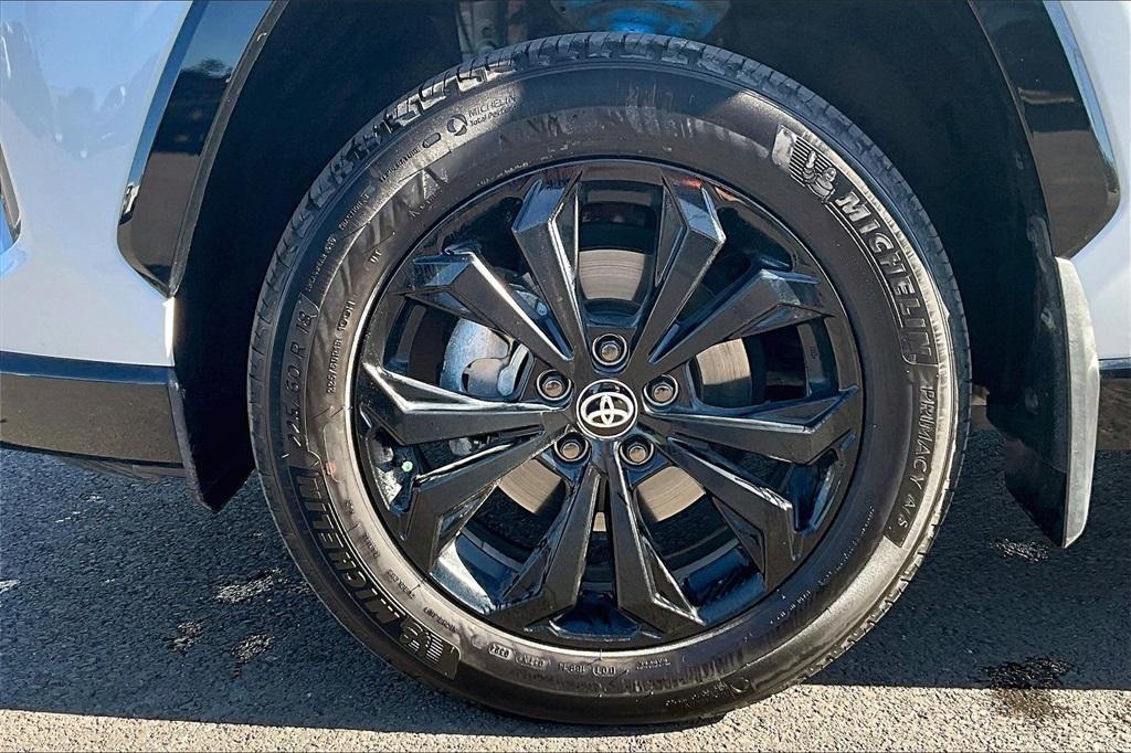 2024 Ice Toyota RAV4 Hybrid