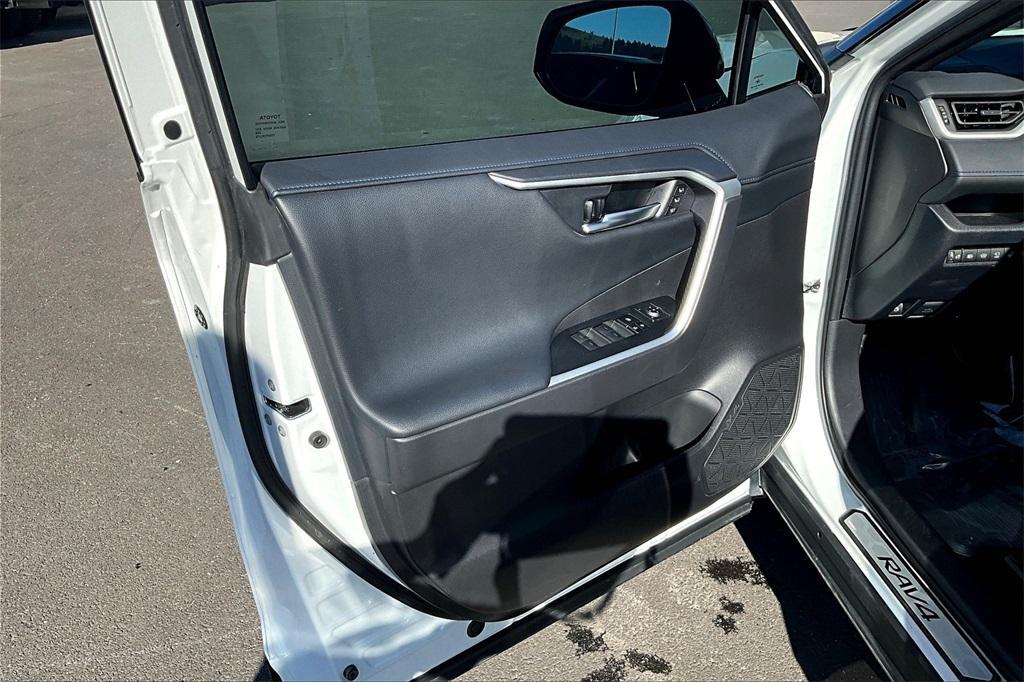 2024 Ice Toyota RAV4 Hybrid