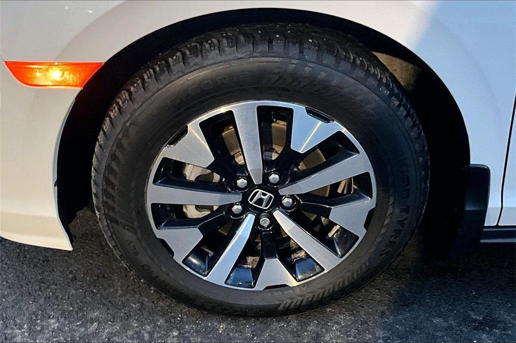 used 2025 Honda Odyssey car, priced at $37,981