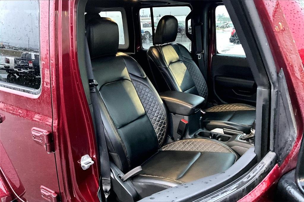 used 2021 Jeep Wrangler Unlimited car, priced at $31,981