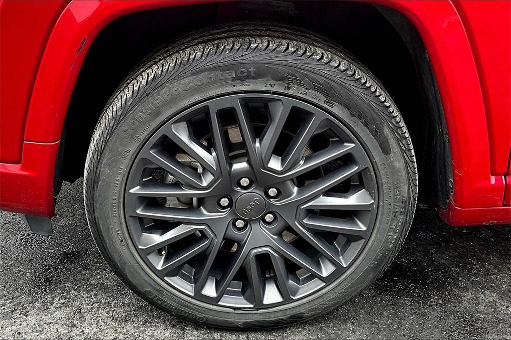 used 2023 Jeep Compass car, priced at $20,981