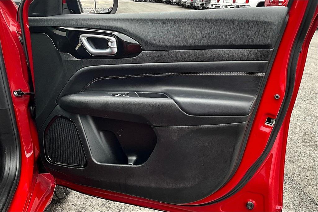 used 2023 Jeep Compass car, priced at $20,981