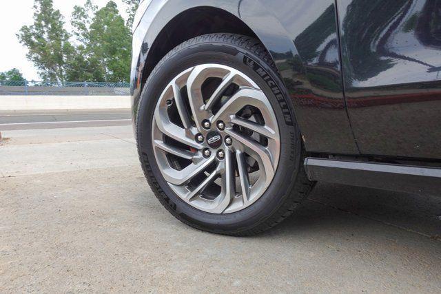 used 2025 Lincoln Navigator car, priced at $75,971