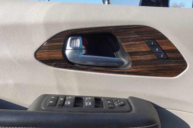 used 2023 Chrysler Pacifica car, priced at $24,971