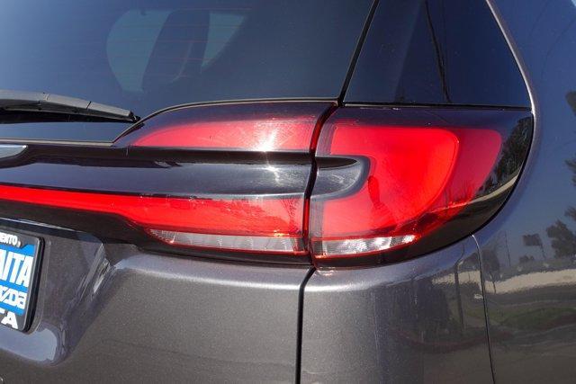 used 2023 Chrysler Pacifica car, priced at $24,971