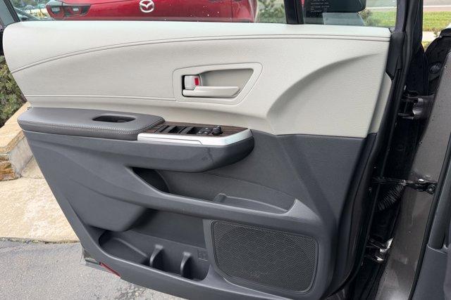 used 2024 Toyota Sienna car, priced at $36,771