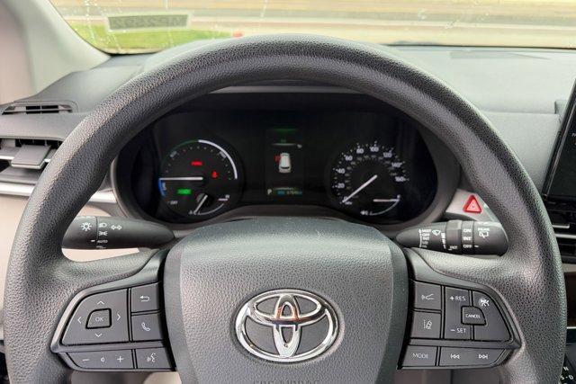 used 2024 Toyota Sienna car, priced at $36,771