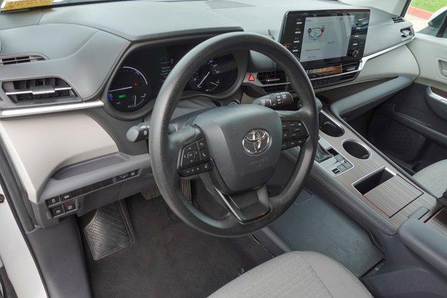 used 2024 Toyota Sienna car, priced at $34,771