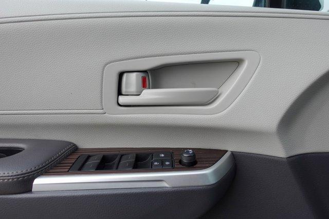 used 2024 Toyota Sienna car, priced at $34,771