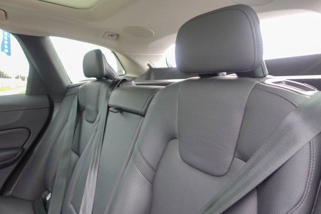 used 2023 Volvo XC60 car, priced at $26,971